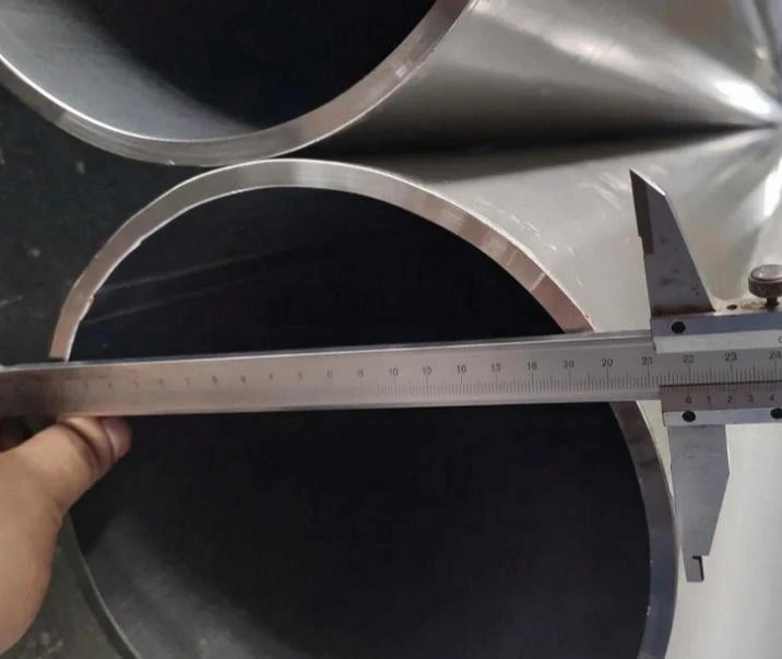 ASTM A928 UNS S32750 EFW Super Duplex Pipe suppliers